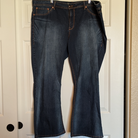 plus size flare leg jeans